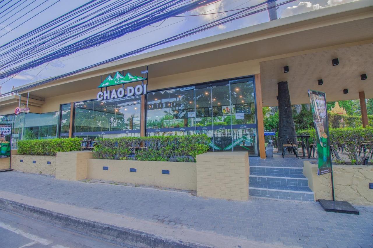 Luxurious Apartment On Jomtien Beach Road מראה חיצוני תמונה